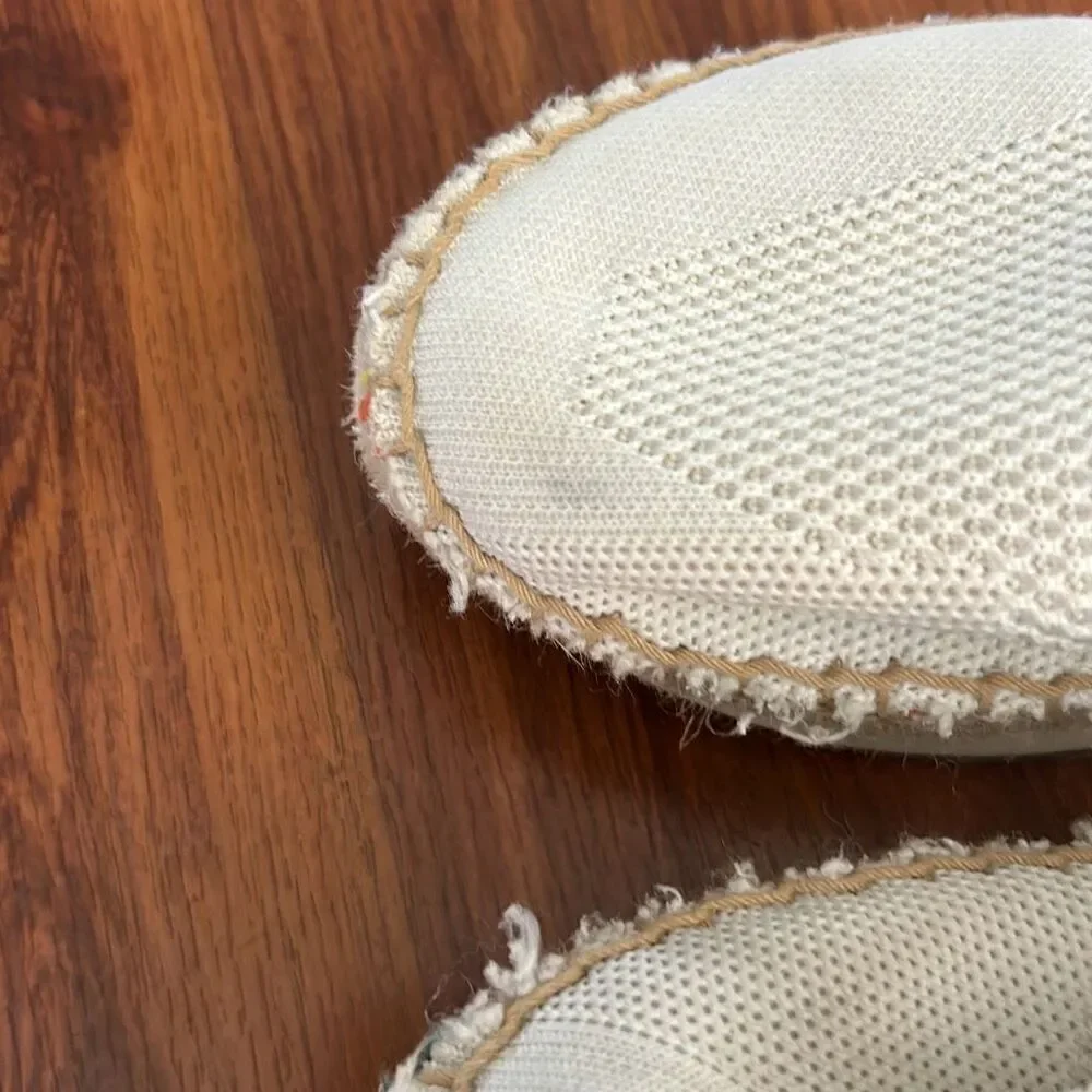 Sugar cream espadrille closed toe slip on shoes size 7